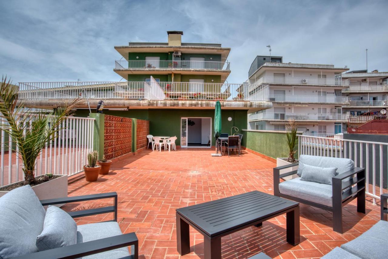 Albatros Apartament Per 5 Persones En Ple Centre Amb Gran Terrassa I Aparcament A 5 Minuts De La Platja Gran Castell-Platja d’Aro Exterior foto